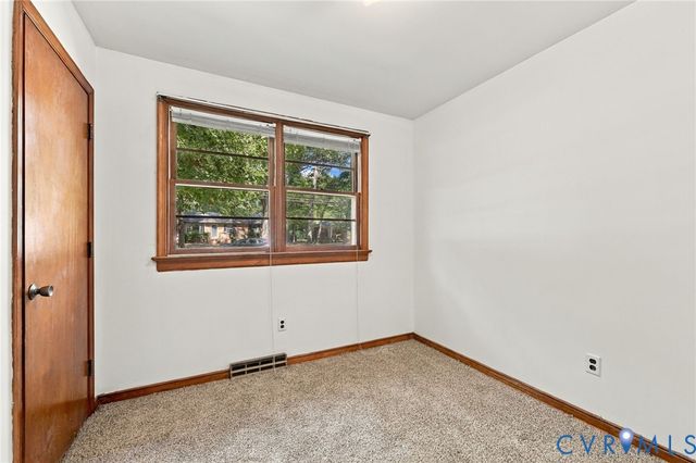 3027 Kingsdale Rd, Richmond, VA 23237