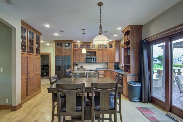 925 Bluffview Circle, Chippewa Falls, WI 54729