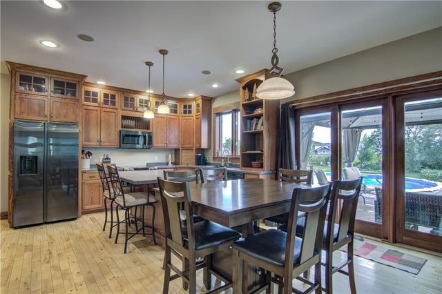 925 Bluffview Circle, Chippewa Falls, WI 54729