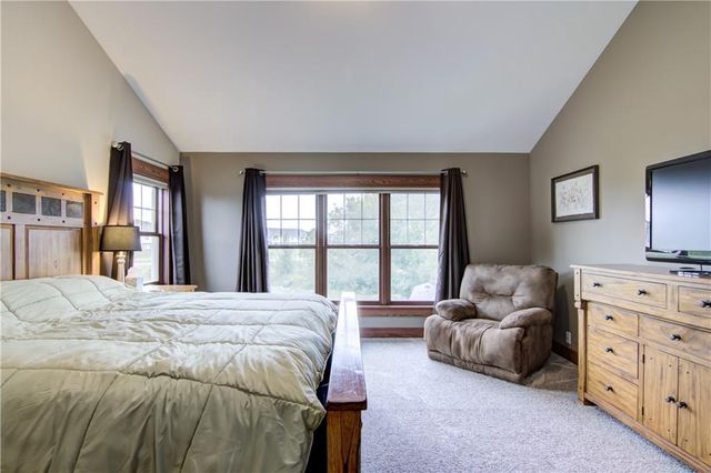 925 Bluffview Circle, Chippewa Falls, WI 54729