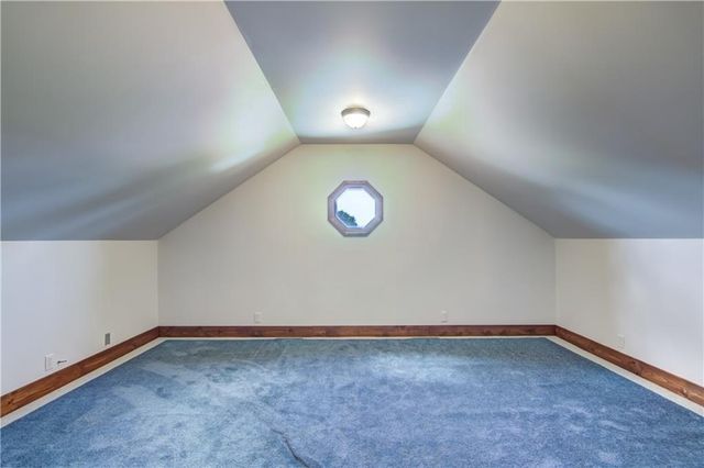 925 Bluffview Circle, Chippewa Falls, WI 54729