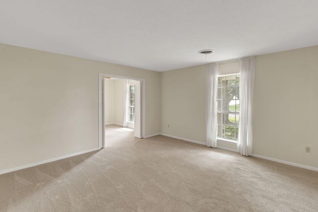 2206 Cedar Creek Drive, Baytown, TX 77520