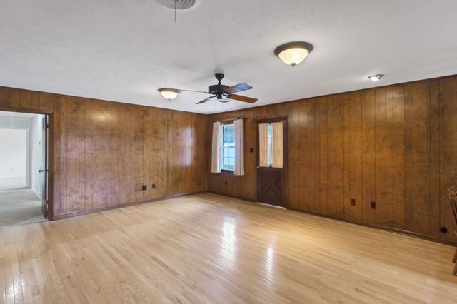 2206 Cedar Creek Drive, Baytown, TX 77520