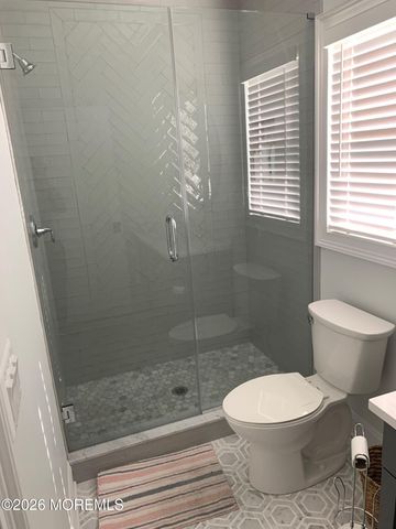 15 S Surf Road, Lavallette, NJ 08735