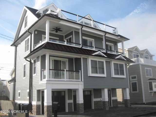 15 S Surf Road, Lavallette, NJ 08735