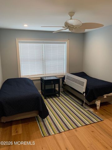 15 S Surf Road, Lavallette, NJ 08735