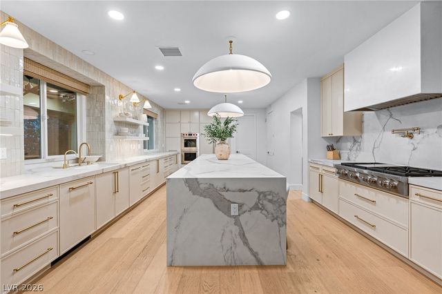 1705 Cypress Manor Drive, Henderson, NV 89012