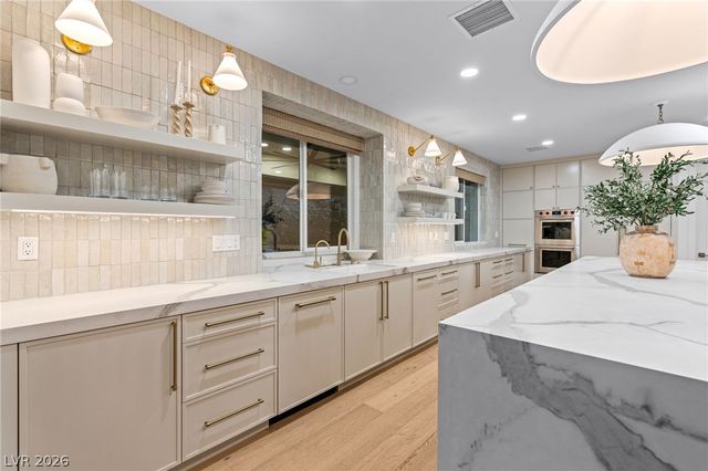 1705 Cypress Manor Drive, Henderson, NV 89012