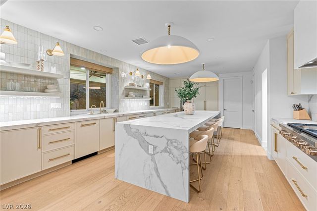 1705 Cypress Manor Drive, Henderson, NV 89012