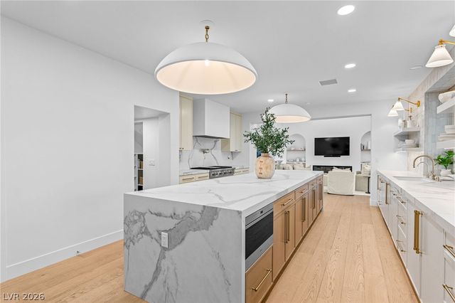 1705 Cypress Manor Drive, Henderson, NV 89012