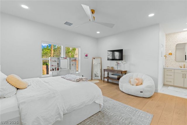 1705 Cypress Manor Drive, Henderson, NV 89012