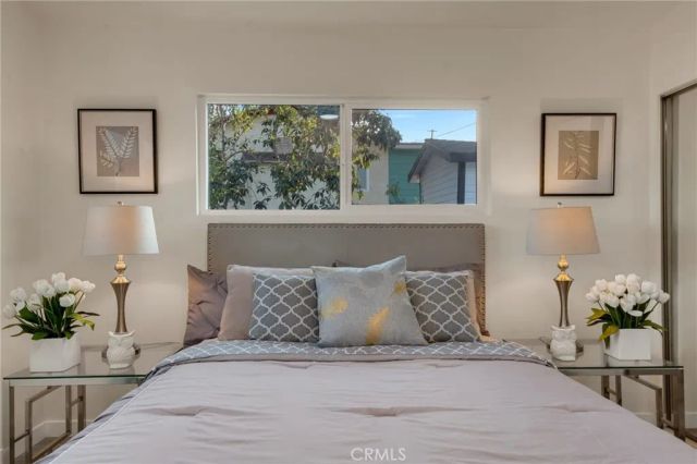 1048 Dexter Street, Los Angeles, CA 90042