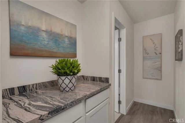 1048 Dexter Street, Los Angeles, CA 90042