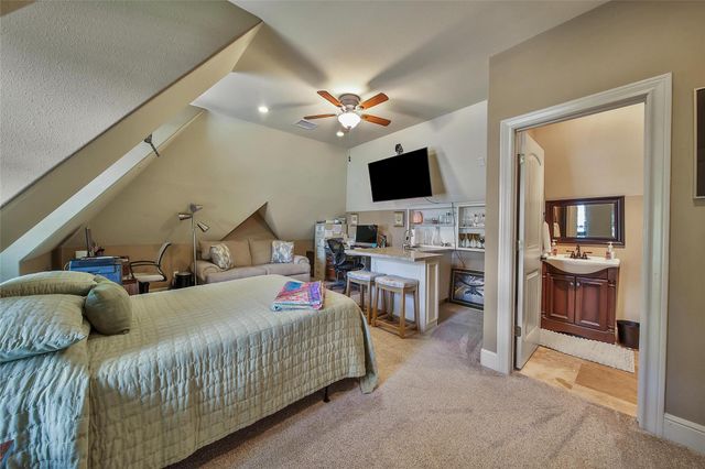 22235 Tomball Cemetery Road, Tomball, TX 77377