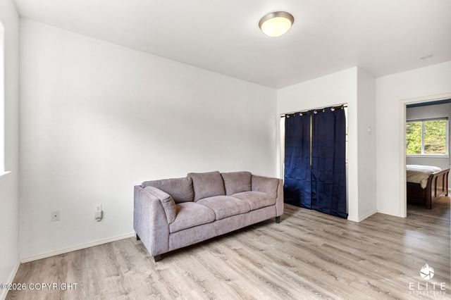 5020 N Ahina Circle, Wasilla, AK 99654