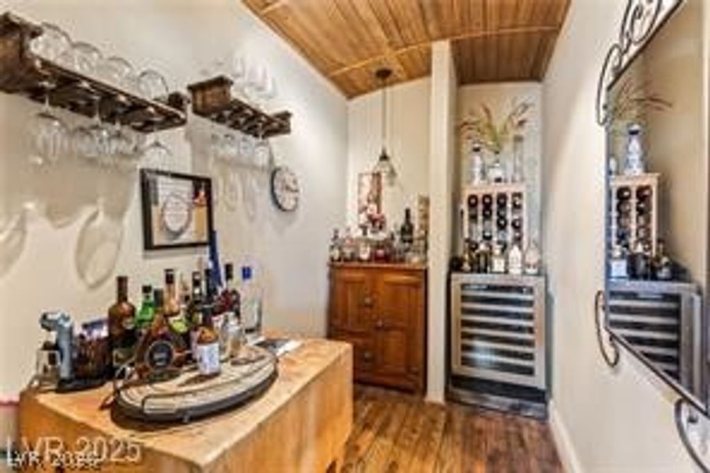 Image 14 of property listing at 12245 Olivetta Court, Las Vegas, NV 89138