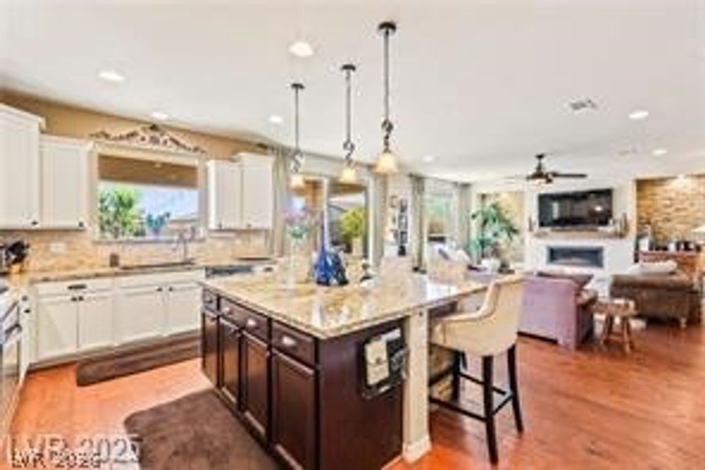 Image 19 of property listing at 12245 Olivetta Court, Las Vegas, NV 89138