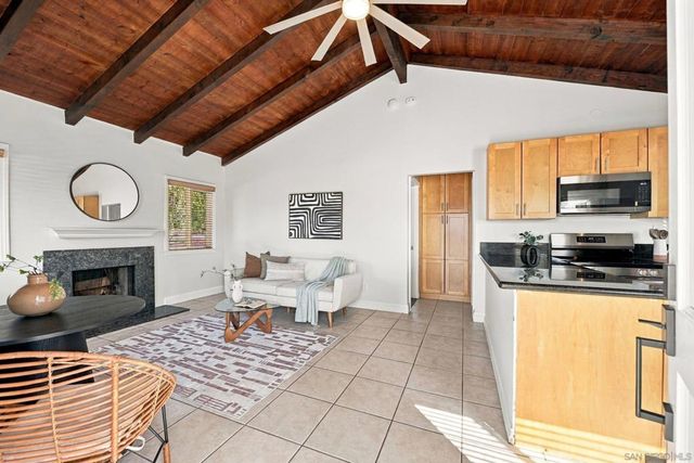 3350 Descanso Ave., San Marcos, CA 92078