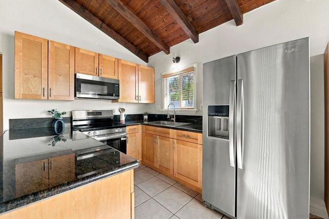 3350 Descanso Ave., San Marcos, CA 92078