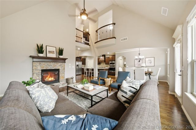 9406 S Sandusky Place, Tulsa, OK 74137