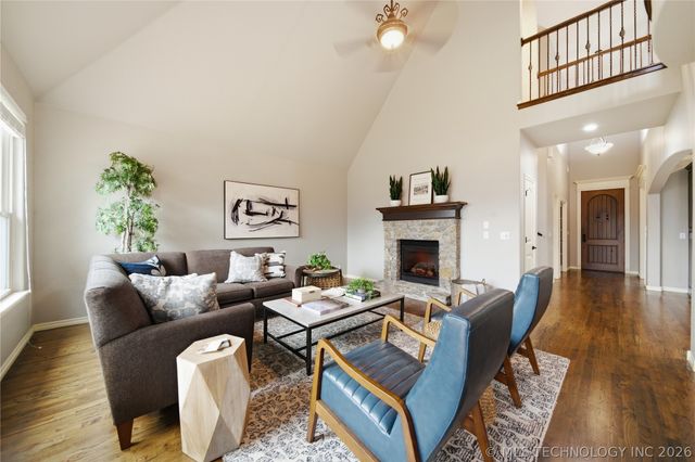 9406 S Sandusky Place, Tulsa, OK 74137