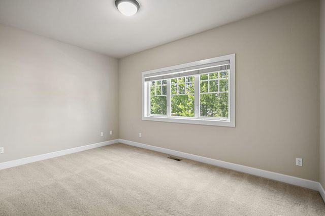 891 NE Wiest Way, Bend, OR 97701