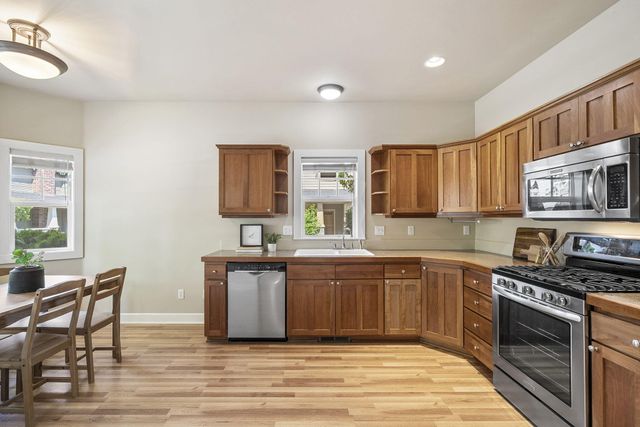 891 NE Wiest Way, Bend, OR 97701