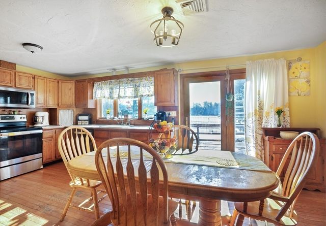 108 Bryant St, West Bridgewater, MA 02379