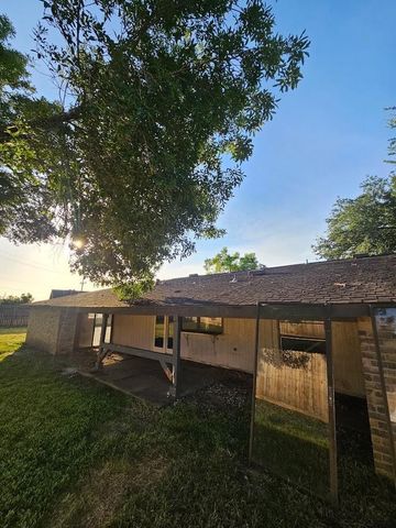 5643 Condon Lane, Houston, TX 77053
