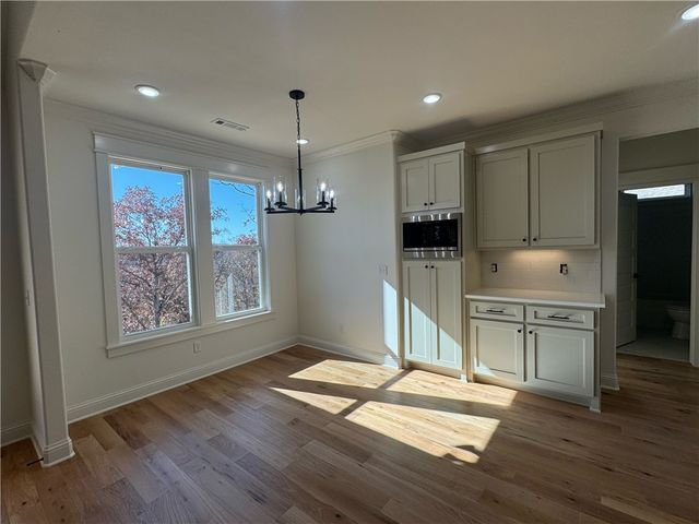 16 Clackmannan Lane, Bella Vista, AR 72715