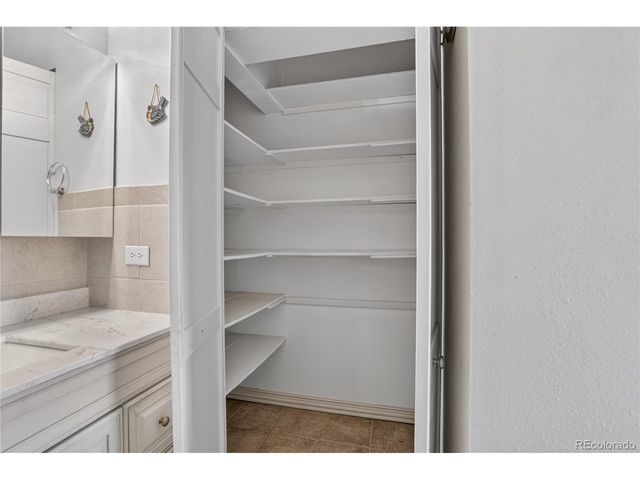 9180 E Center Ave 6B, Denver, CO 80247