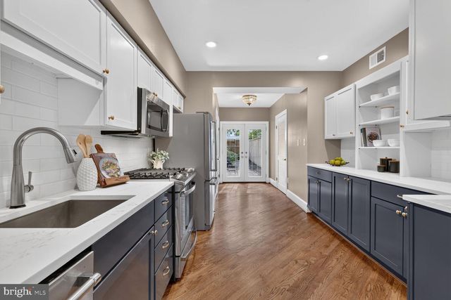 641 11TH ST NE, Washington, DC 20002