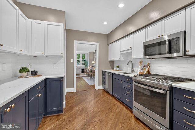 641 11TH ST NE, Washington, DC 20002