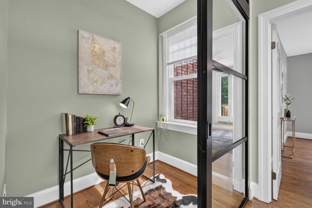 641 11TH ST NE, Washington, DC 20002