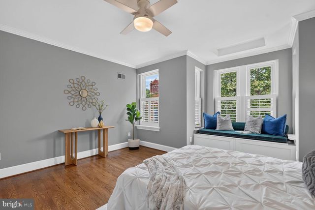 641 11TH ST NE, Washington, DC 20002