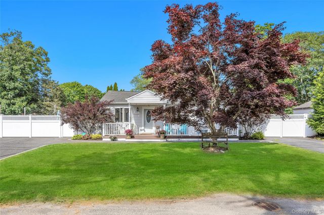 115 Dahlia Drive, Mastic Beach, NY 11951