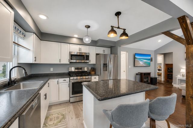115 Dahlia Drive, Mastic Beach, NY 11951