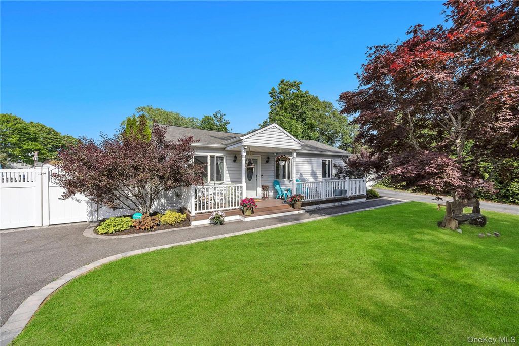 115 Dahlia Drive, Mastic Beach, NY 11951
