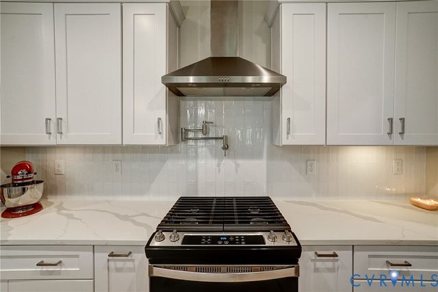2312 Addison Creek Rd, Oilville, VA 23129