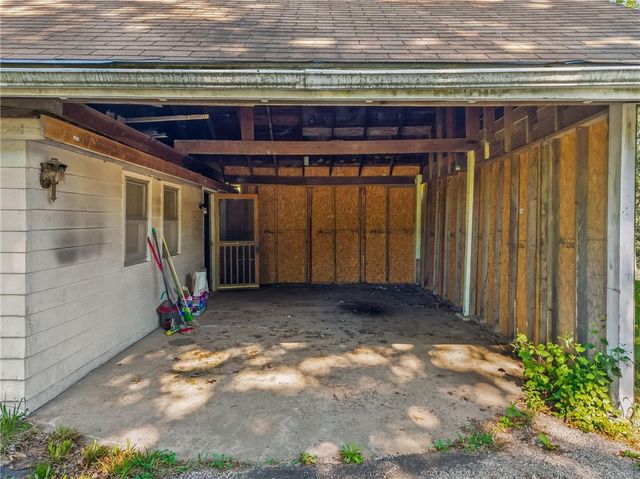 13424 Henson Road, Holt, MO 64048