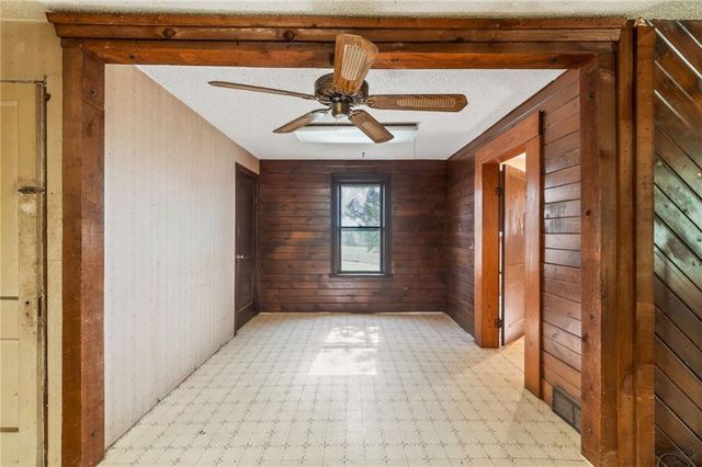13424 Henson Road, Holt, MO 64048