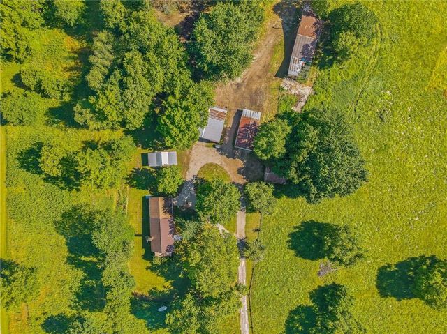 13424 Henson Road, Holt, MO 64048