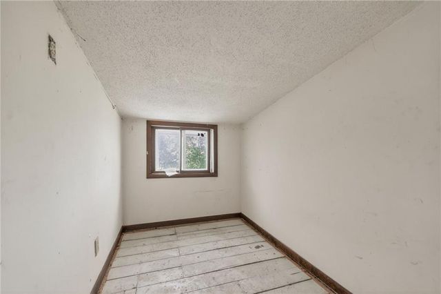 13424 Henson Road, Holt, MO 64048