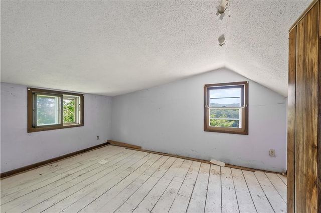 13424 Henson Road, Holt, MO 64048