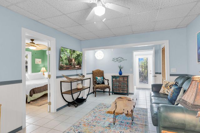 29678 Constitution Avenue, Big Pine Key, FL 33043