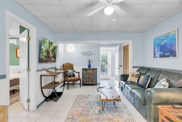 29678 Constitution Avenue, Big Pine Key, FL 33043