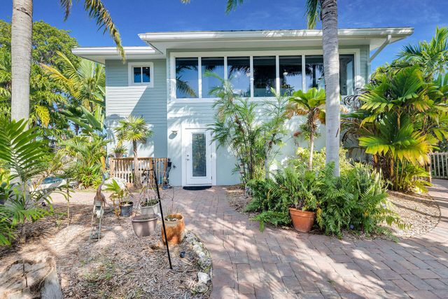 29678 Constitution Avenue, Big Pine Key, FL 33043