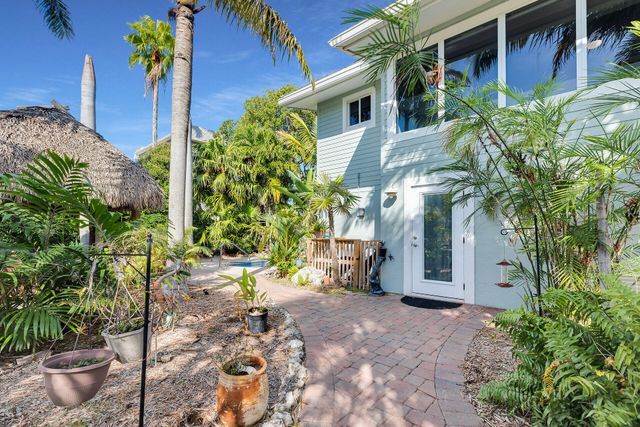29678 Constitution Avenue, Big Pine Key, FL 33043