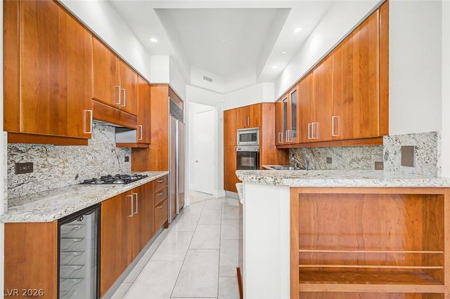 2877 Paradise Road 104, Las Vegas, NV 89109