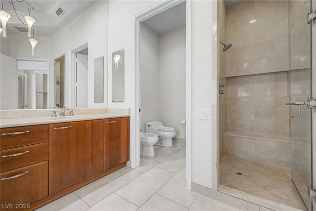 2877 Paradise Road 104, Las Vegas, NV 89109